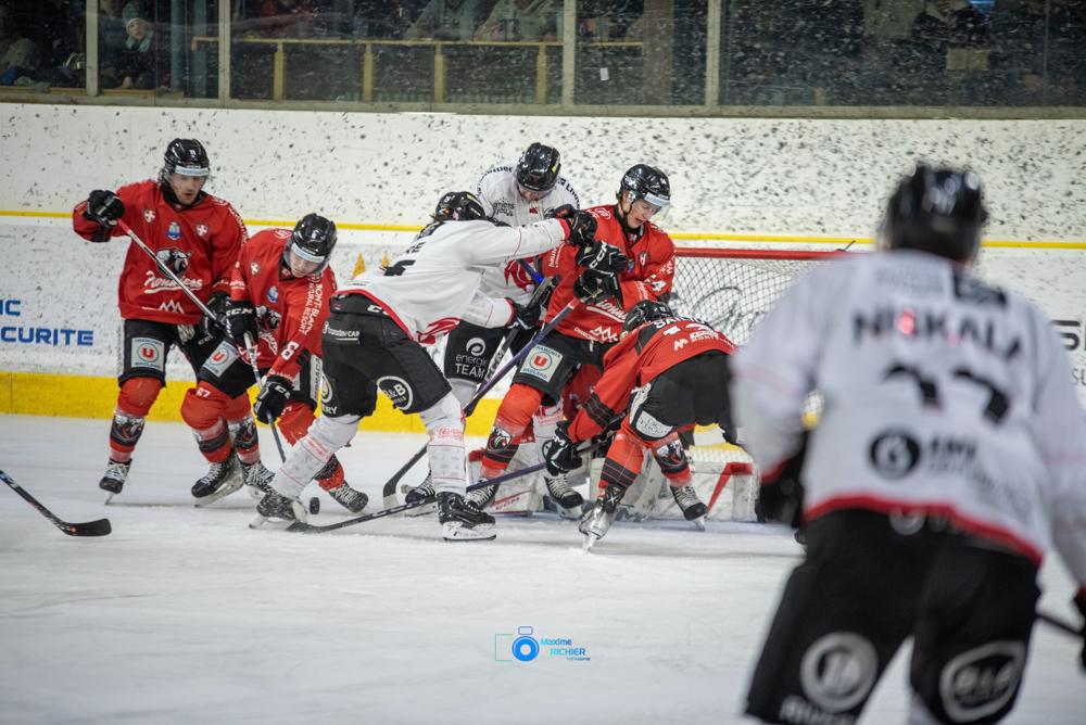 Chamonix  5 - 4 Amiens 