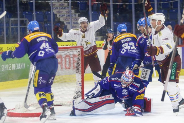 Photo hockey match Kloten - Genève le 30/01/2024