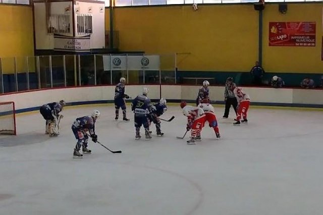 Photo hockey match Avignon - Valence le 10/10/2009