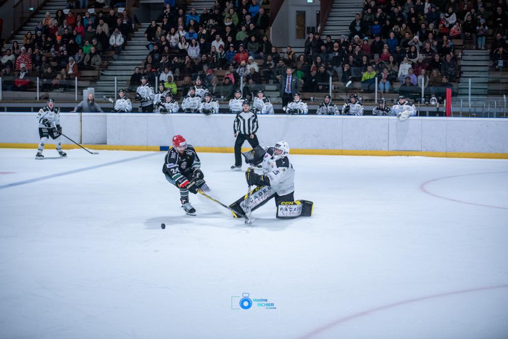 Mont-Blanc 4 - 5 Brest 