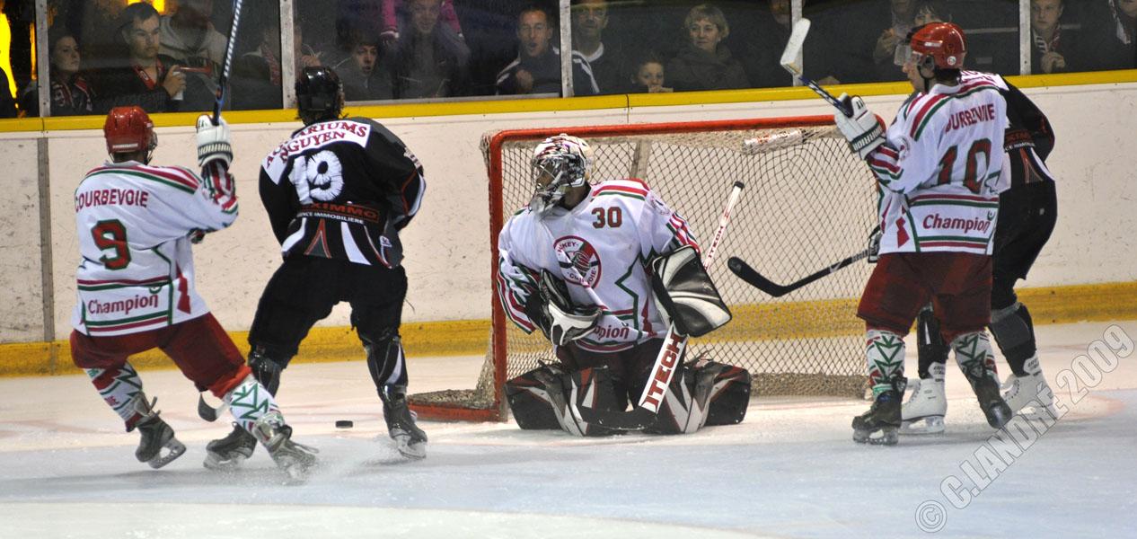 Mulhouse 2 - 3 Courbevoie 