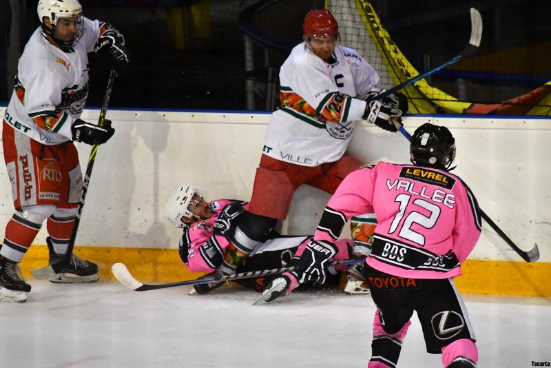 Rennes 0 - 12 Anglet II