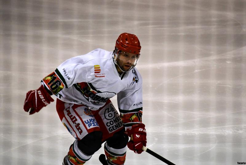 Rennes 0 - 12 Anglet II