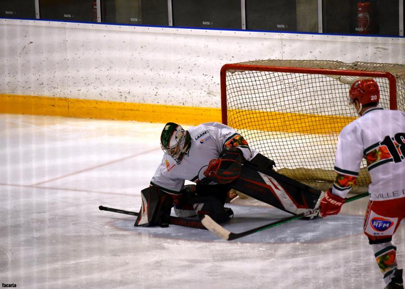 Rennes 0 - 12 Anglet II