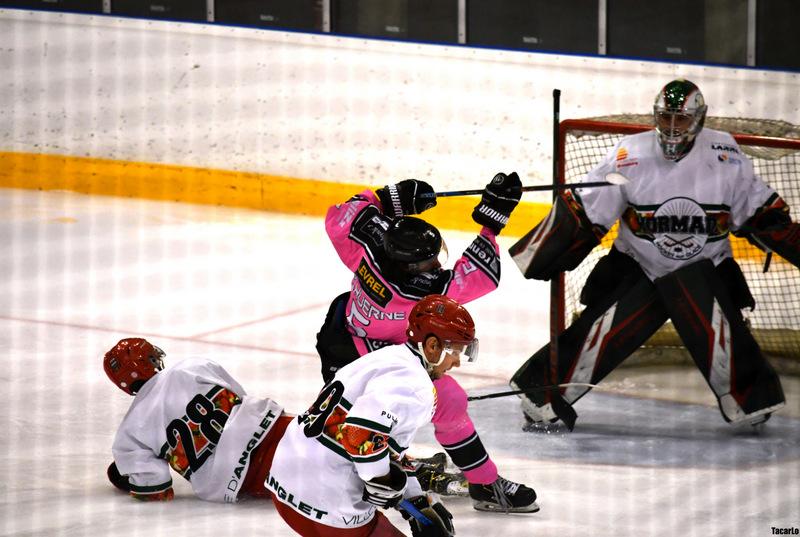 Rennes 0 - 12 Anglet II
