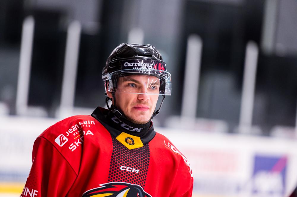 Morzine-Avoriaz 1 - 6 Valenciennes
