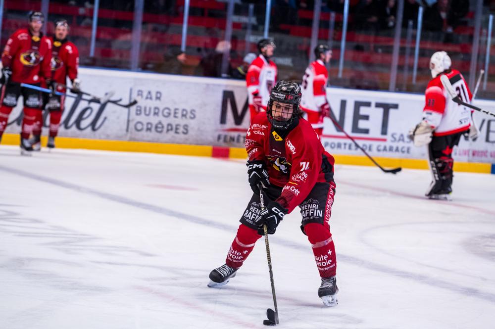 Morzine-Avoriaz 1 - 6 Valenciennes