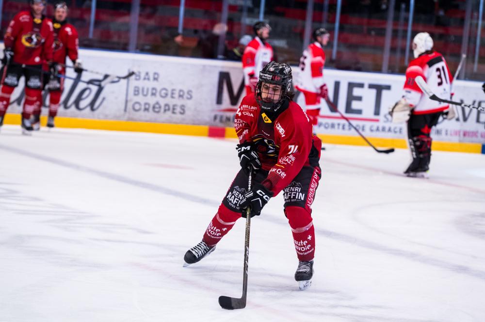 Morzine-Avoriaz 1 - 6 Valenciennes