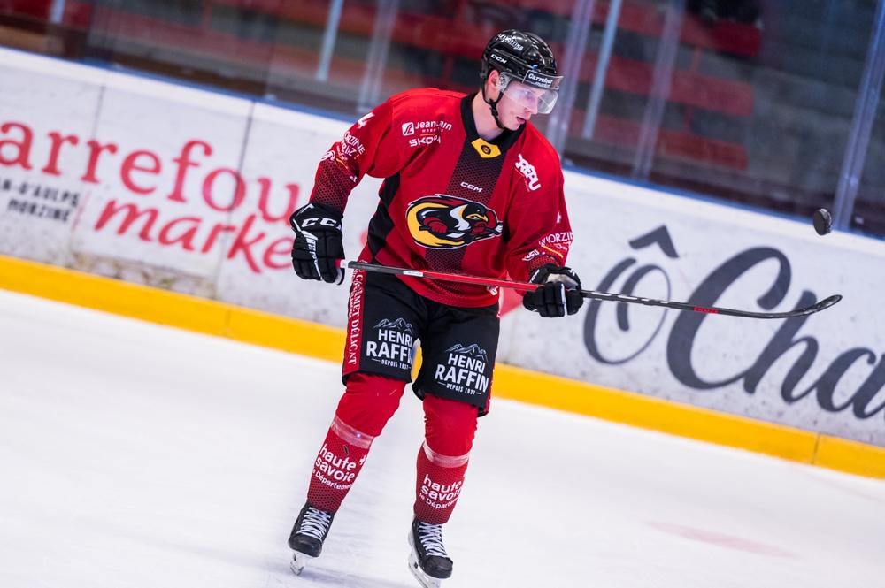 Morzine-Avoriaz 1 - 6 Valenciennes