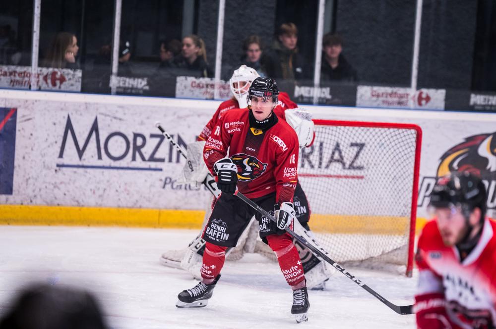 Morzine-Avoriaz 1 - 6 Valenciennes