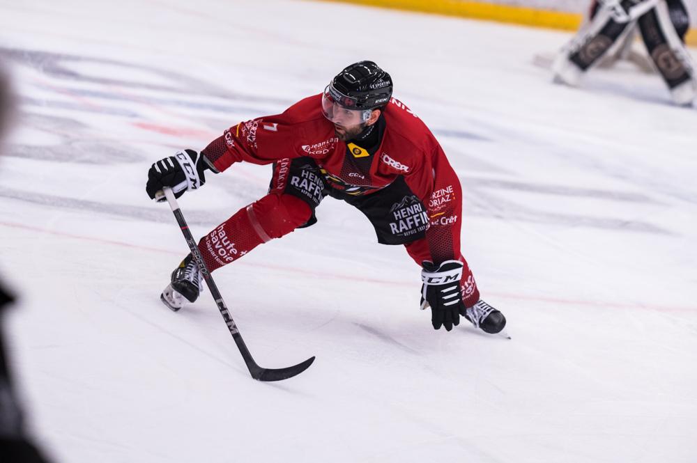 Morzine-Avoriaz 1 - 6 Valenciennes