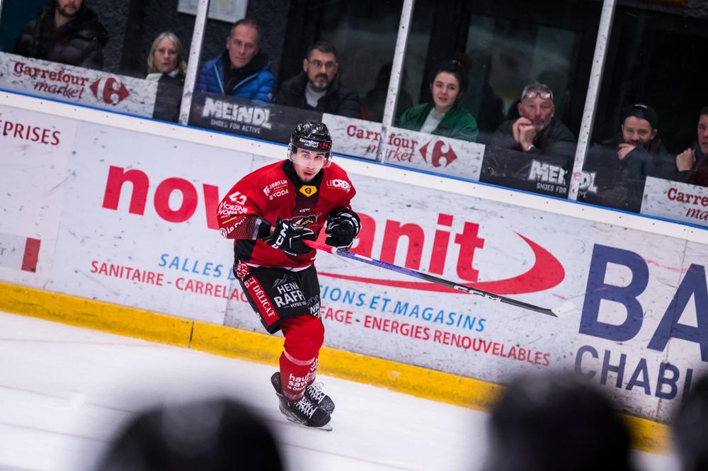 Morzine-Avoriaz 1 - 6 Valenciennes