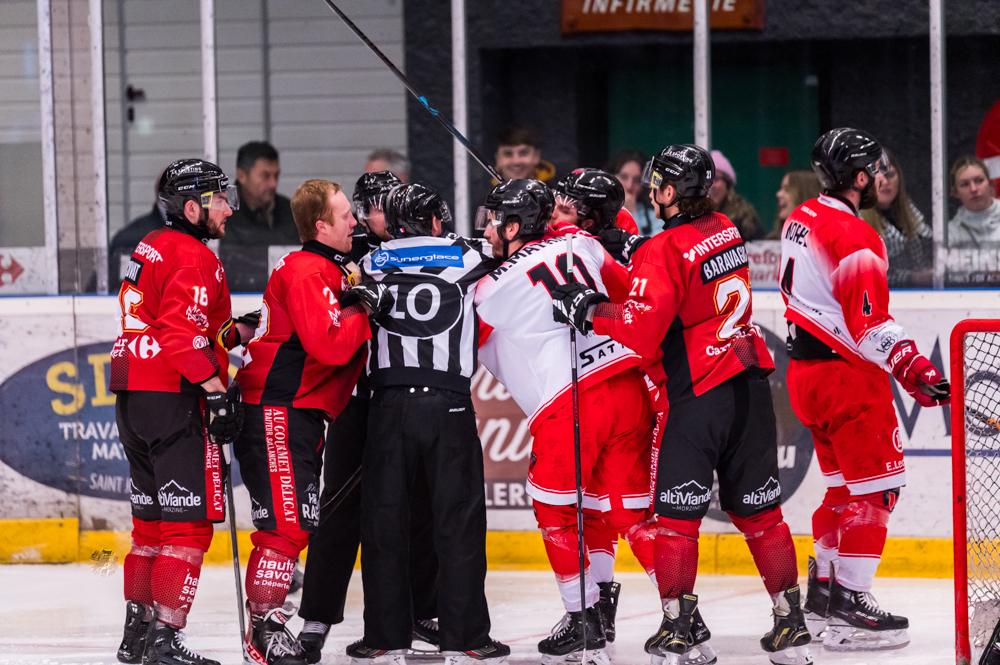 Morzine-Avoriaz 1 - 6 Valenciennes