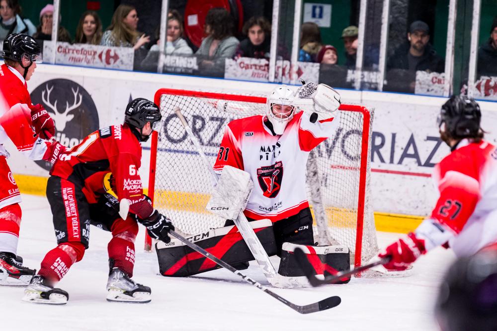 Morzine-Avoriaz 1 - 6 Valenciennes