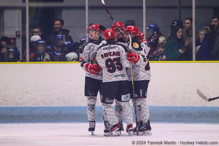 Clermont-Ferrand 0 - 8 Vaujany