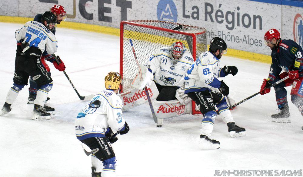 Grenoble  6 - 4 Gap 
