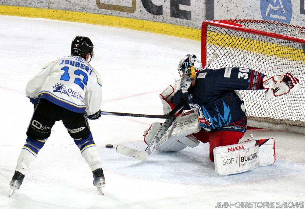Grenoble  6 - 4 Gap 