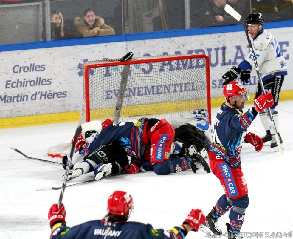 Grenoble  6 - 4 Gap 