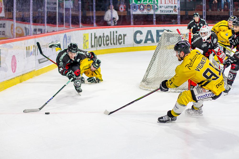Amiens  1 - 3 Rouen