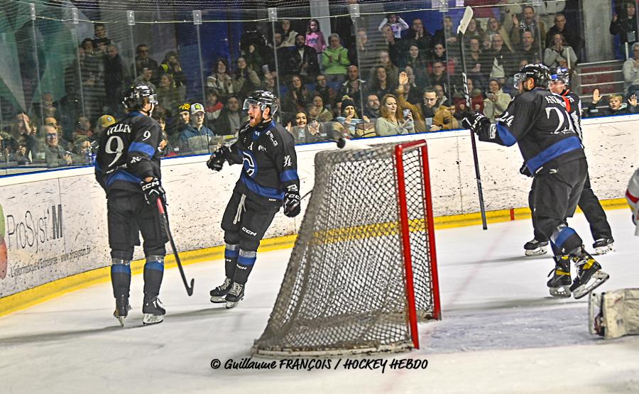 Nantes 2 - 3 Meudon