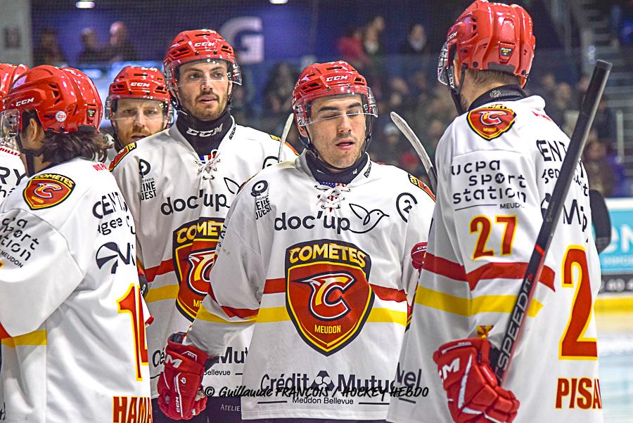 Nantes 2 - 3 Meudon
