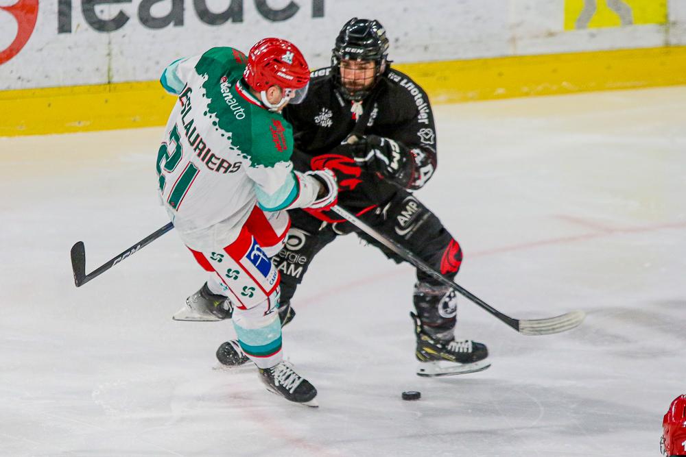 Amiens  4 - 3 Anglet