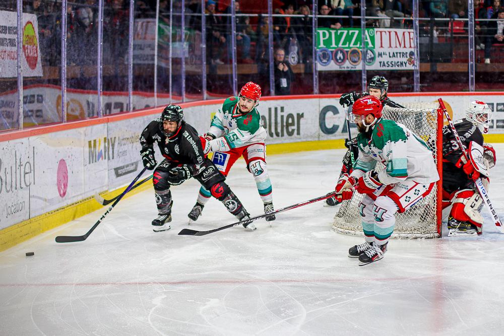 Amiens  4 - 3 Anglet