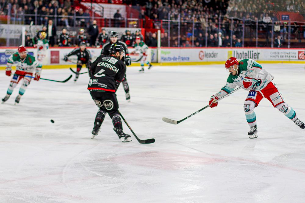 Amiens  4 - 3 Anglet