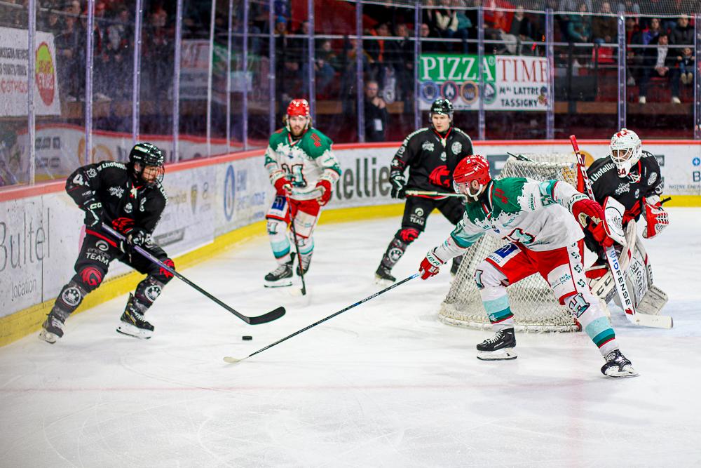 Amiens  4 - 3 Anglet