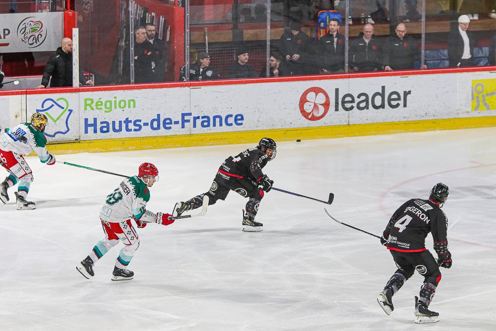 Amiens  4 - 3 Anglet