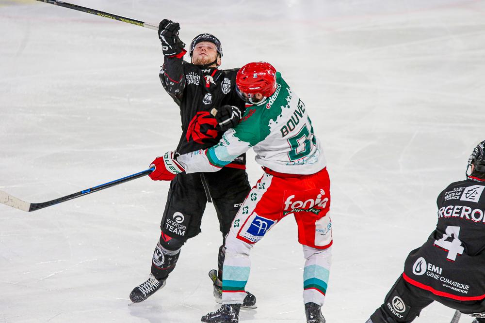 Amiens  4 - 3 Anglet