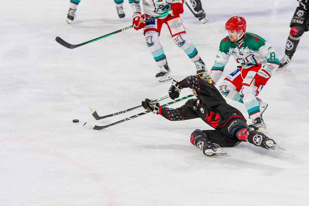 Amiens  4 - 3 Anglet