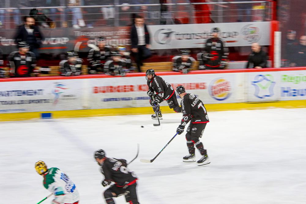 Amiens  4 - 3 Anglet