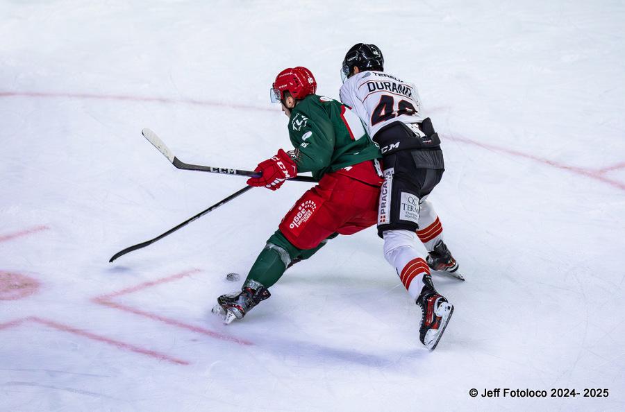 Cergy-Pontoise 7 - 3 Chamonix 