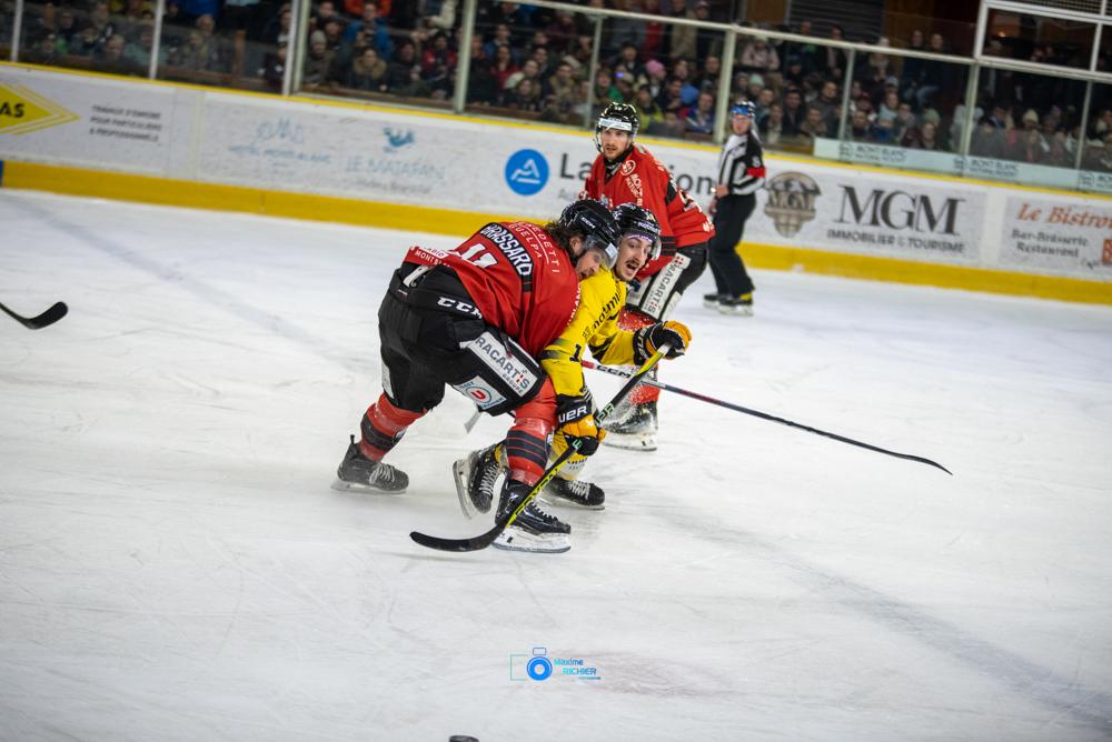 Chamonix  1 - 4 Rouen