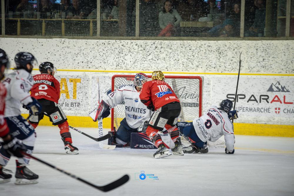 Chamonix  1 - 5 Angers 