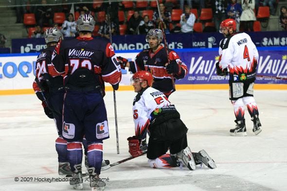 Grenoble  7 - 3 Neuilly/Marne