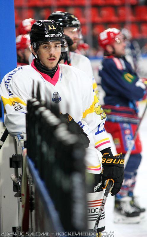 Grenoble  3 - 6 Rouen