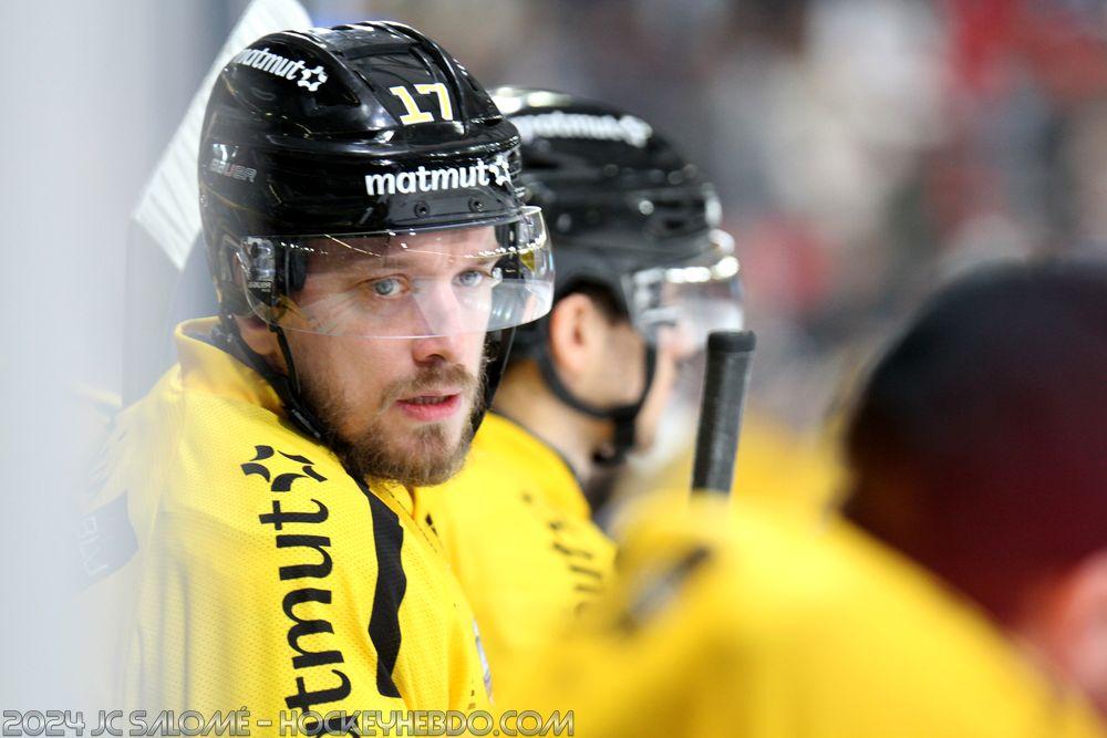 Grenoble  3 - 6 Rouen