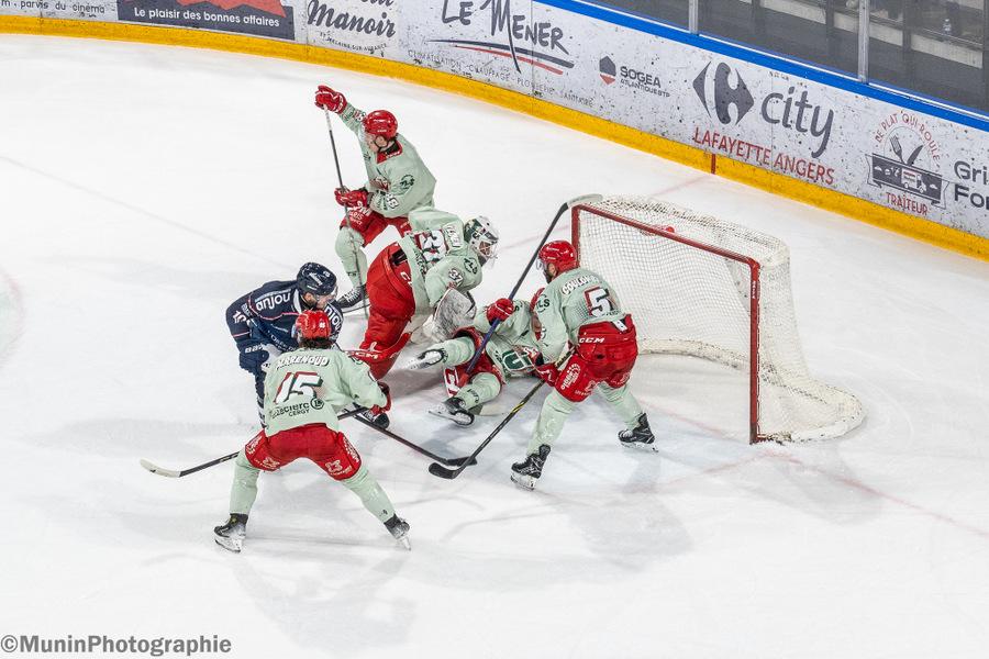 Angers  1 - 3 Cergy-Pontoise