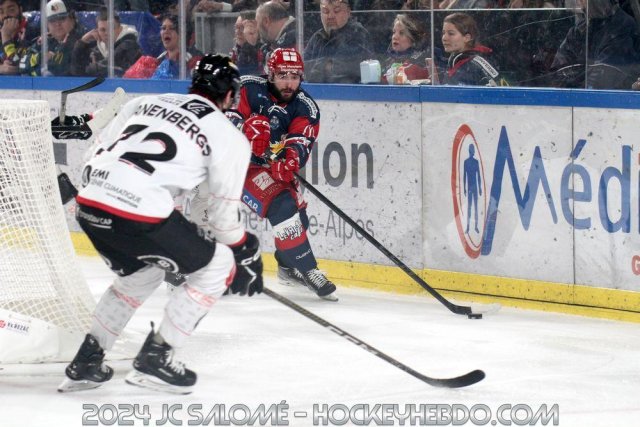 Photo hockey match Grenoble  - Amiens  le 08/03/2024