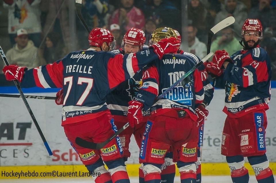 Grenoble  5 - 3 Amiens 