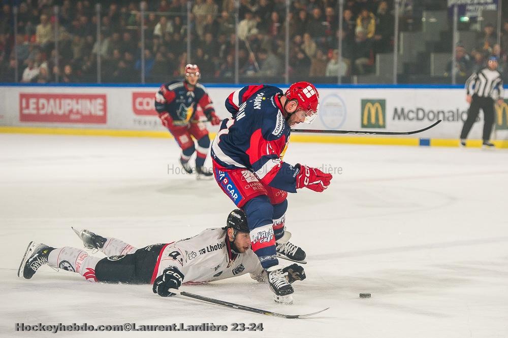 Grenoble  5 - 3 Amiens 