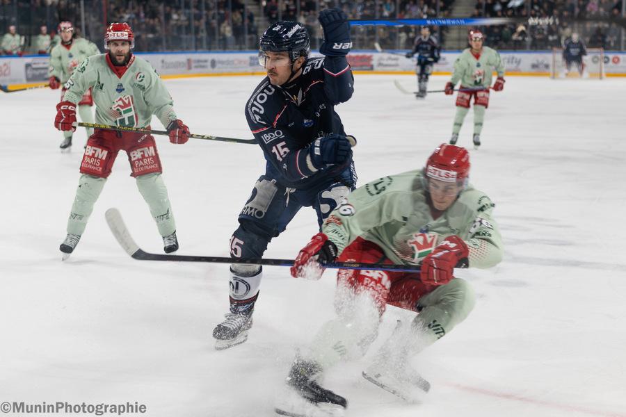 Angers  5 - 2 Cergy-Pontoise
