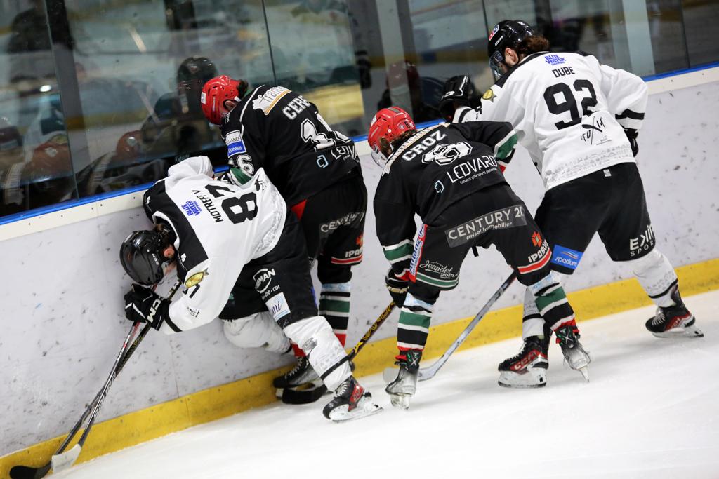 Mont-Blanc 8 - 4 Brest 