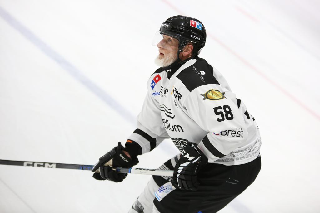 Mont-Blanc 8 - 4 Brest 