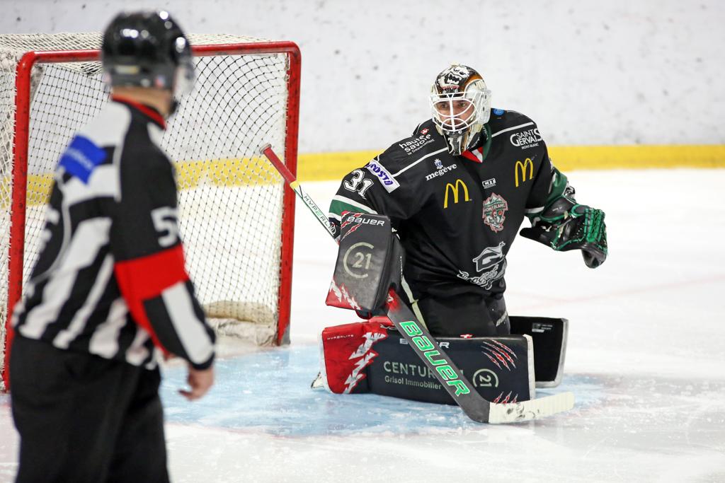 Mont-Blanc 8 - 4 Brest 