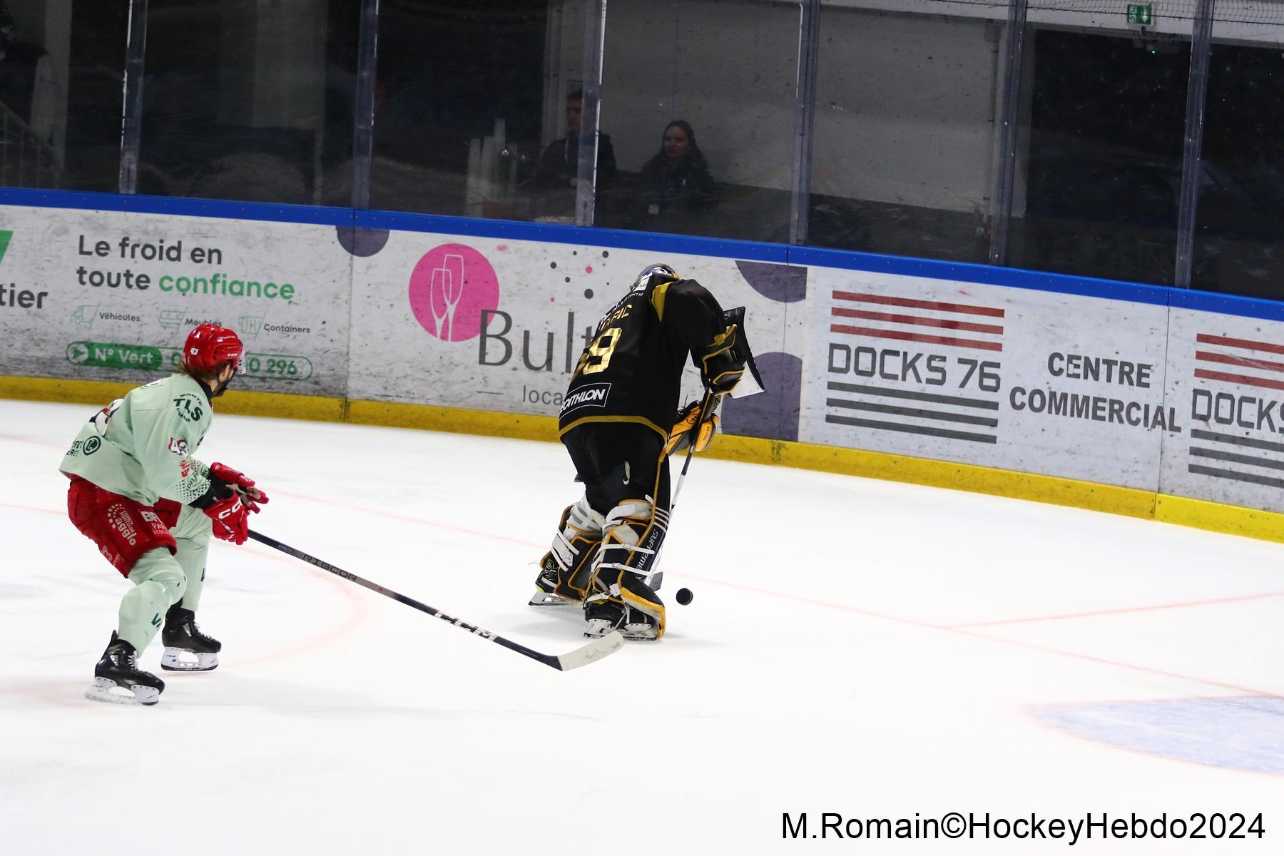 Rouen 7 - 2 Cergy-Pontoise