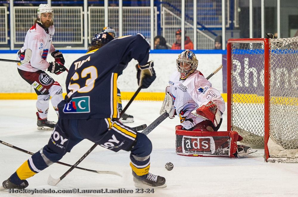 Villard-de-Lans 4 - 2 La Roche-sur-Yon