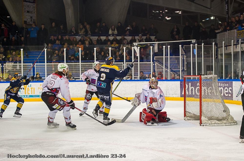 Villard-de-Lans 4 - 2 La Roche-sur-Yon